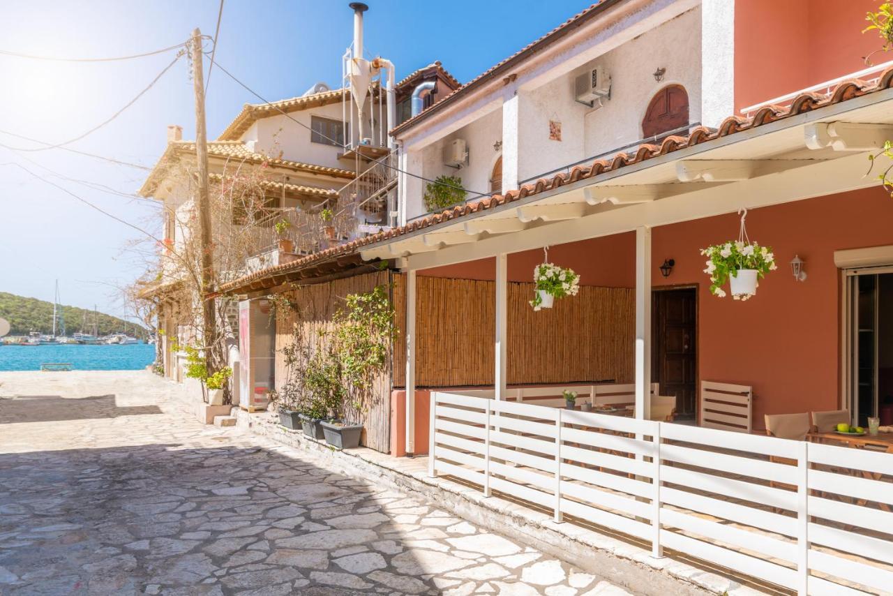 Τrilogy Studios Sívota Extérieur photo